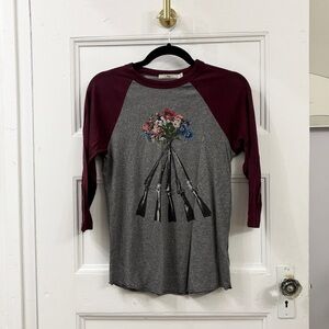 Obey Gray and Burgundy Raglan Tee with bouquet & Rifle Design - Sz XS